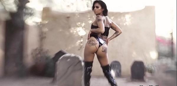  Tattooed Goth babe Genevieve Sinn gets an awesome outdoor ANAL fucking adventure at the cemetery.